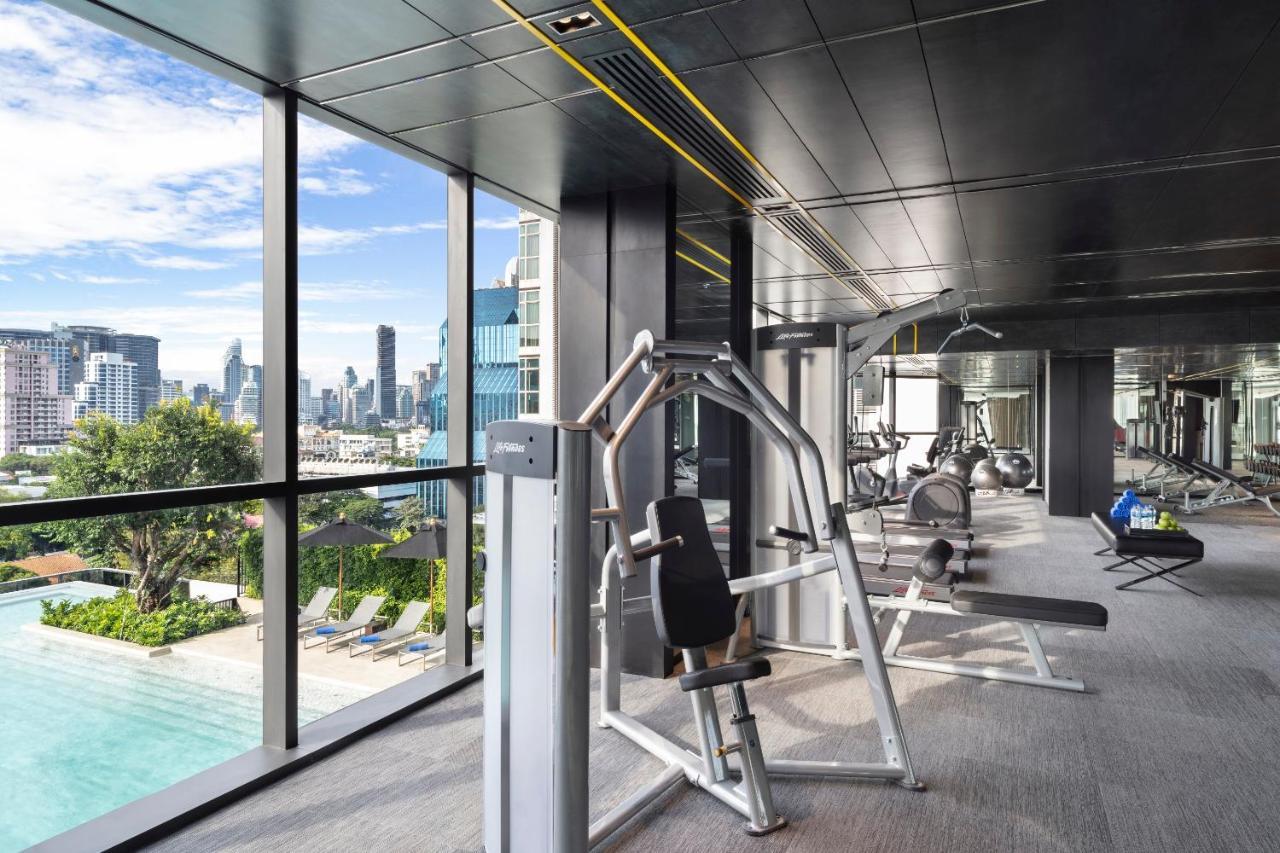 Ascott Embassy Sathorn Bangkok Otel Dış mekan fotoğraf The gym at the 1080 Residences