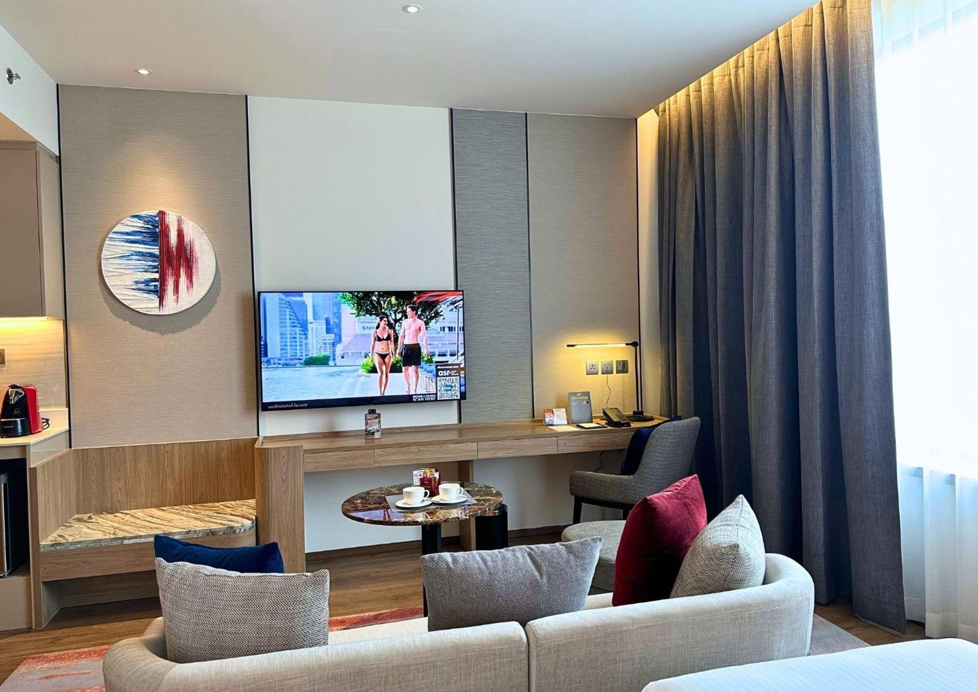 Ascott Embassy Sathorn Bangkok Otel Dış mekan fotoğraf A living room in a hotel